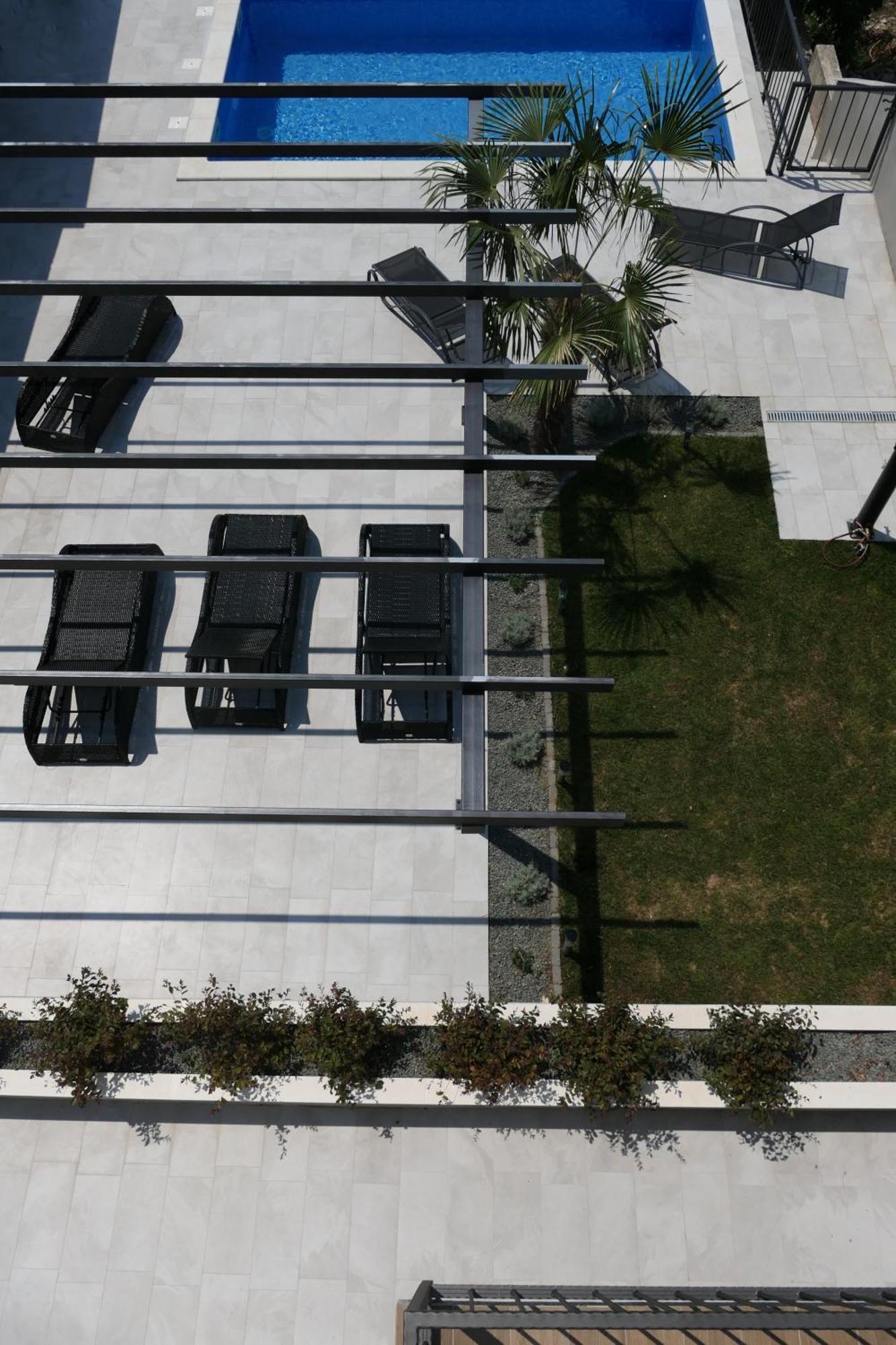 Apartmani Bura Crikvenica Exterior photo